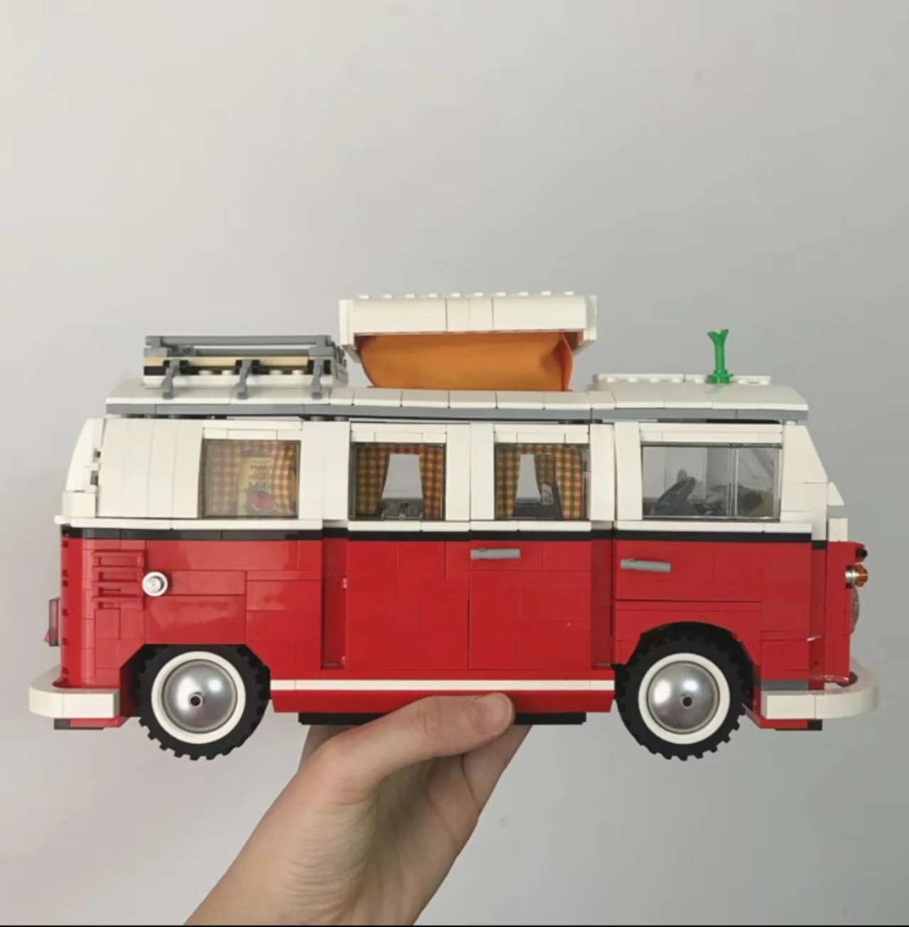 2026 1334PCS DIY retro T1 camp – Party Games Bus Bewertung und Preis